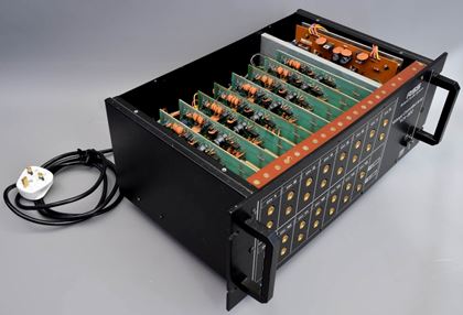 Roland-VCA-800 untested, but unmolested
